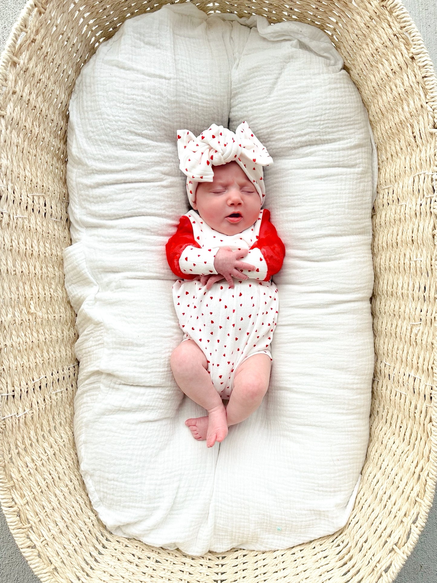 Sweater Bubble Romper “Hearts”