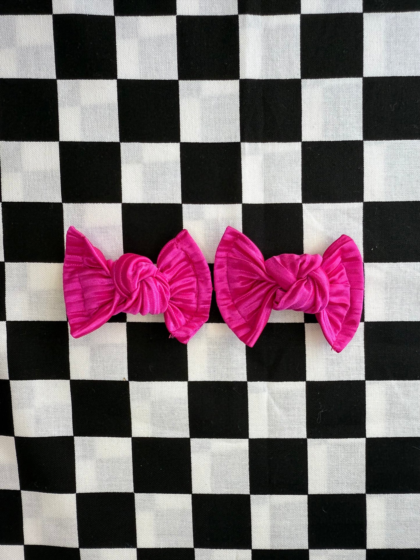 Poppin Pink Knotted Piggies