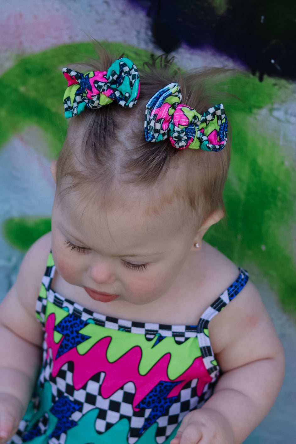 Neon Check Piggies