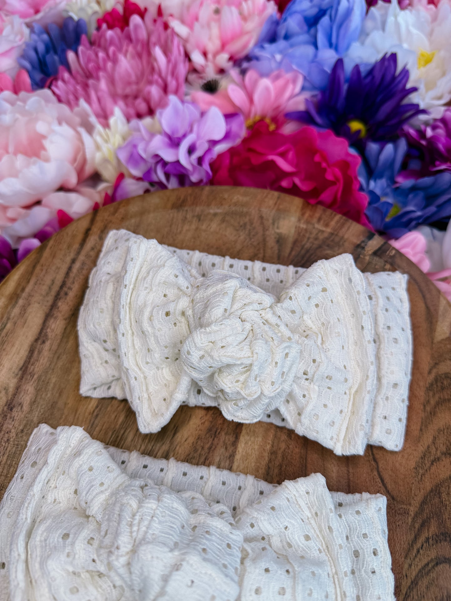 Sand Loop Lace White Knotted Headwrap