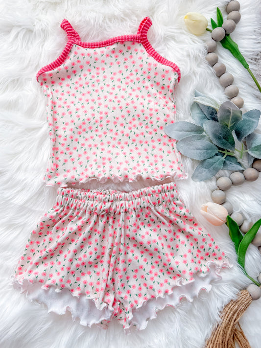 Pretty in pink Floral Set
