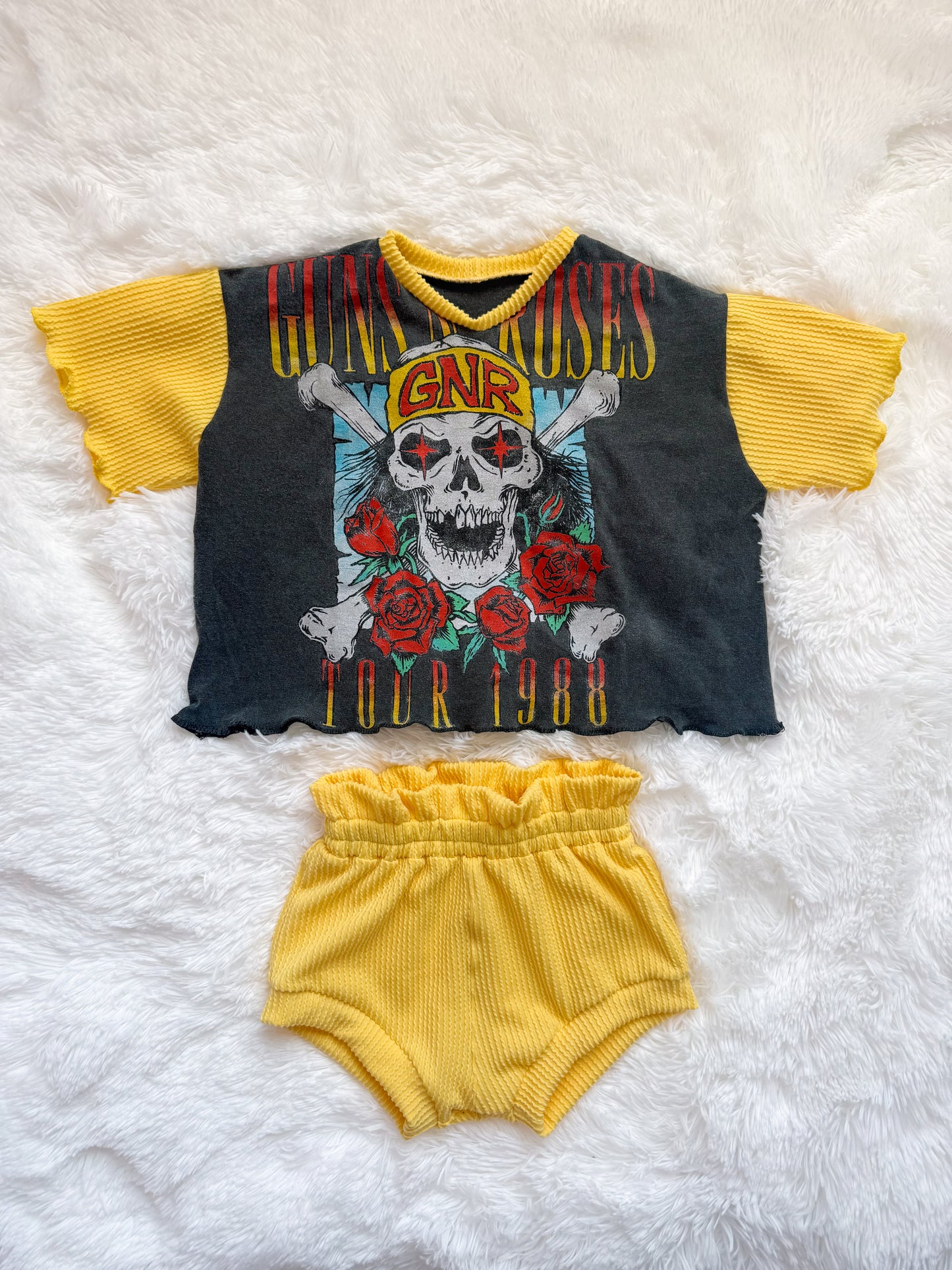 5T Roses 🌹 Oversized modest crop and paper bag waist shorties upcycle