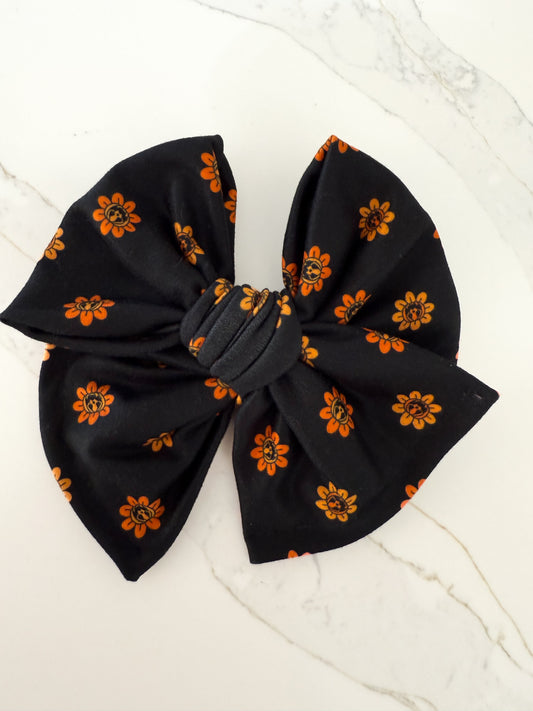 Pumpkin Daisy Brooke Big Bow