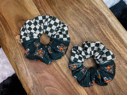 Eye of the Tiger / Racing Check scrunchie