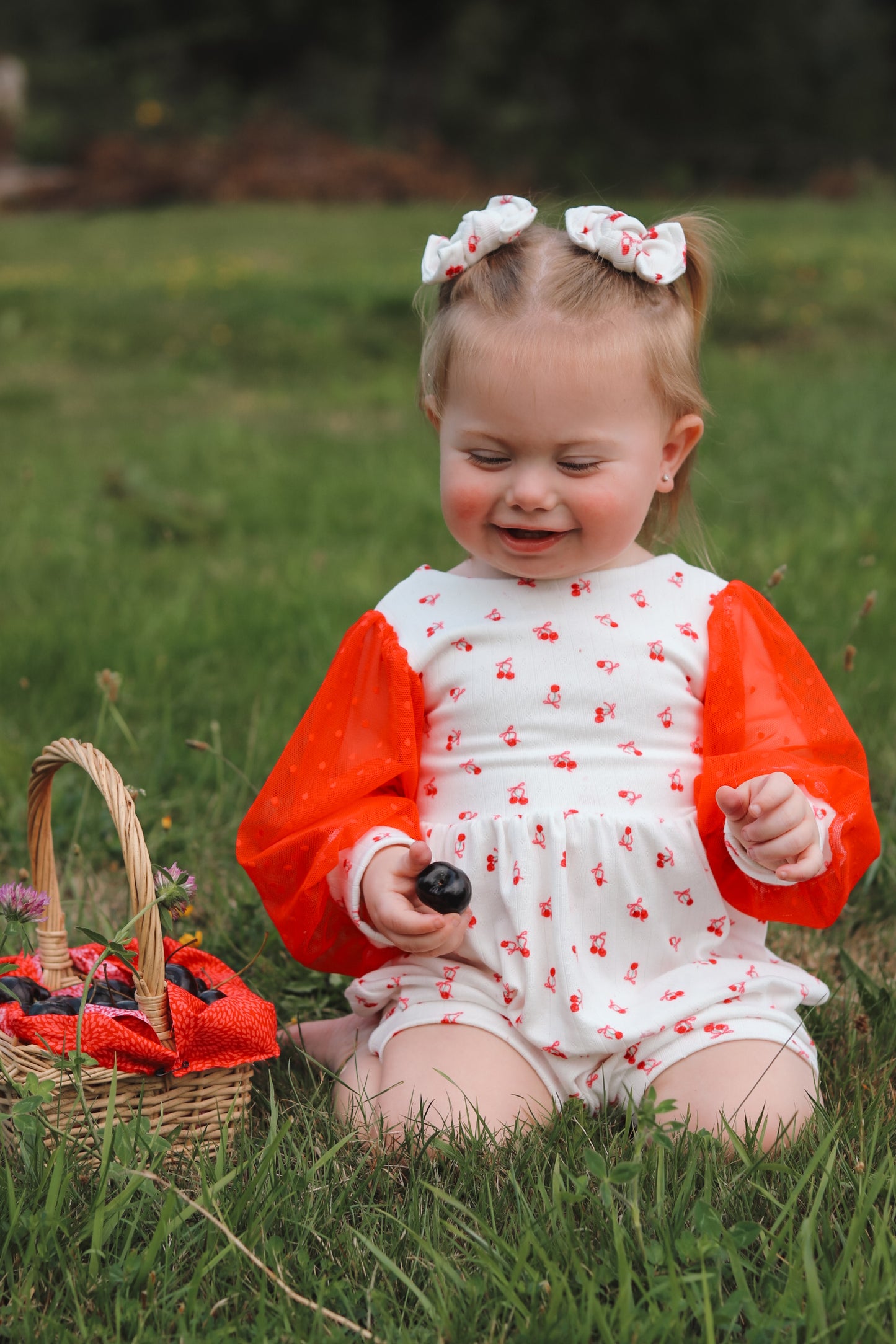 Sweater Bubble Romper “Cherry”