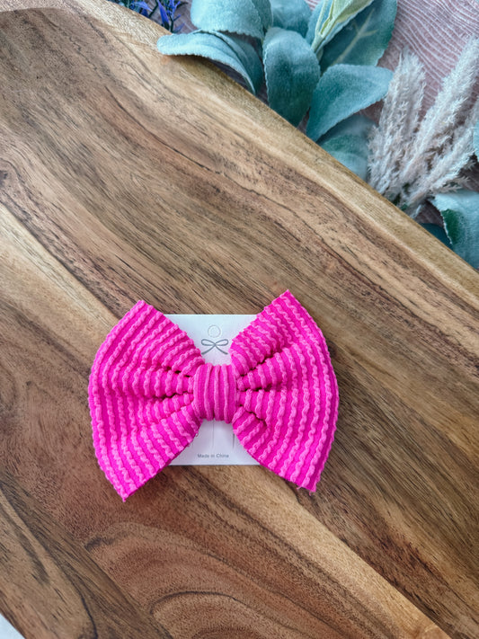 Malibu Big bow on clip