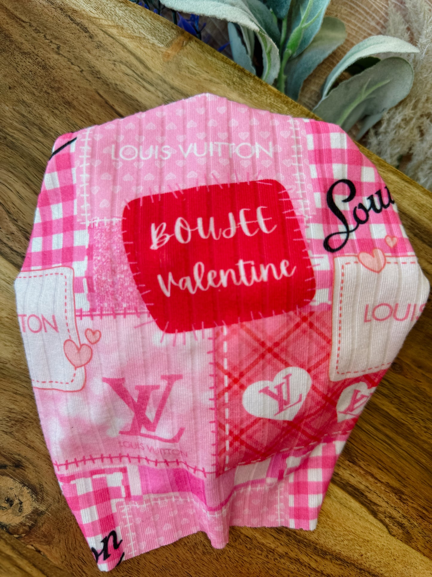 Boujee Valentine Bloom light pink trim