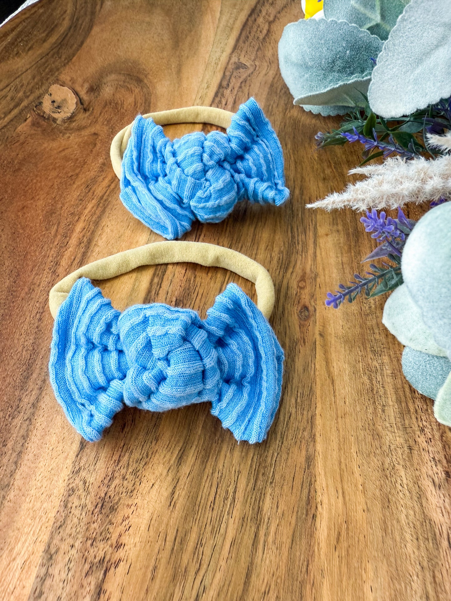 Spring Solids Azure Bow on Nylon