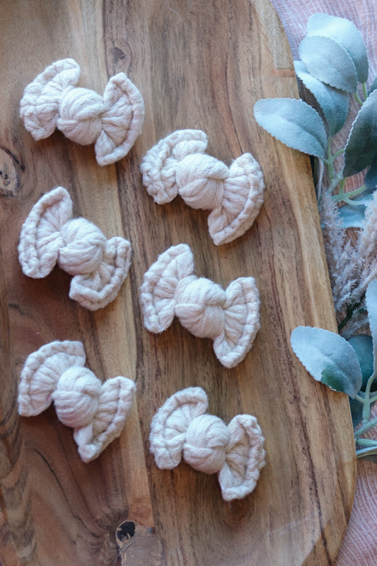 Cozy Sweater knotted Piggies
